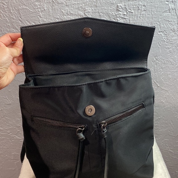 NWT| BOTKIER BACKPACK IN BLACK - Picture 2 of 11